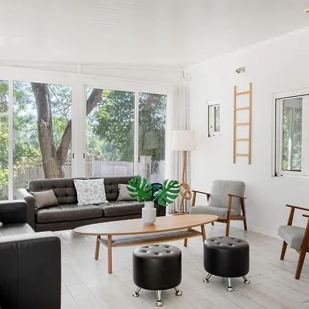 Prana Nature | Oasis With Pool