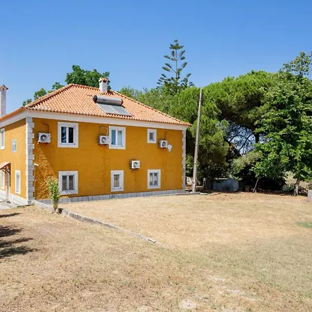 Prana Nature | Oasis With Pool