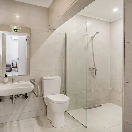 Prana Nature, Oasis With Pool 4* Setúbal