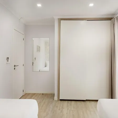 Prana Nature, Oasis With Pool Pensionat Setúbal
