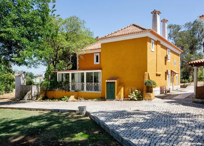 Feriehus Prana Nature, Oasis With Pool Setúbal